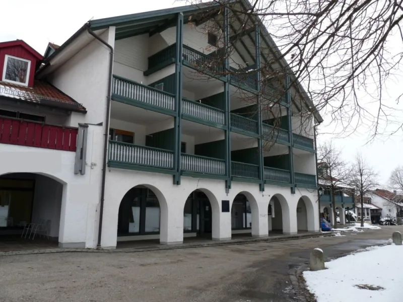 Hausansicht - Laden/Einzelhandel kaufen in Bad Griesbach - Laden/Verkaufsfläche in Bad Griesbach