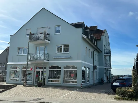 Außenansicht - Büro/Praxis mieten in Salzweg - Gewerbeflächen in Salzweg/Zentrum