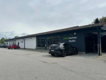 Aussenansicht - Laden/Einzelhandel mieten in Salzweg - Ladenverkaufsflächen in Salzweg/Zentrum