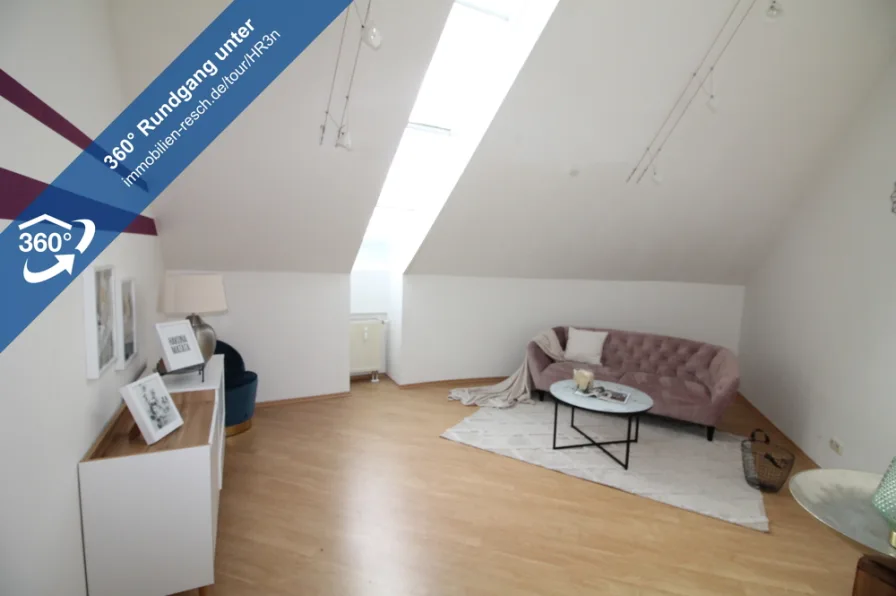 360°-Rundgang Wohnzimmer - Wohnung kaufen in Passau - Ganz oben wohnen – Außergewöhnliche Wohnung!