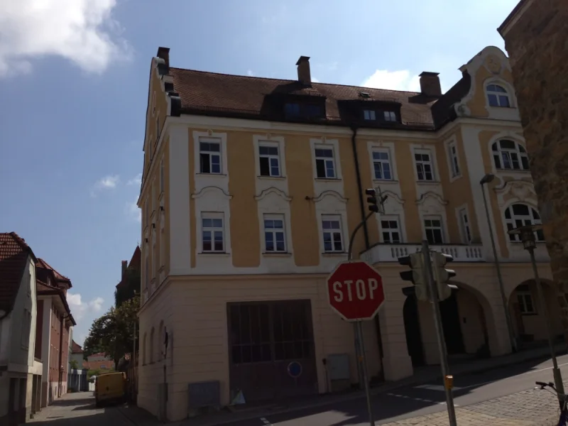 Außenansicht - Wohnung mieten in Passau - Mitten in der Passauer Innstadt1-Zimmer-Appartement mit Duschbad und Küche mit EBK