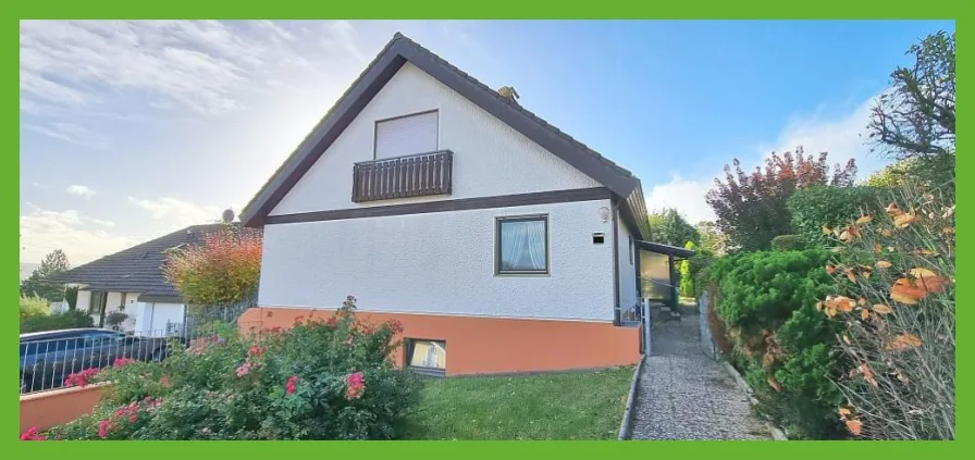 Hausfront - Haus kaufen in Grafschaft-Birresdorf - Wieder verfügbar:  Großes Grundstück, Bar und viel Platz für die ganze Familie