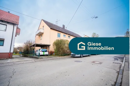 Titelbild mit Banner - Wohnung kaufen in Filderstadt - Traumhafte DG-Wohnung mit viel Gestaltungspotenzial