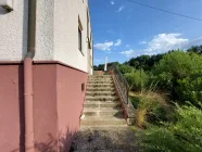 Treppe zum Haupteingang
