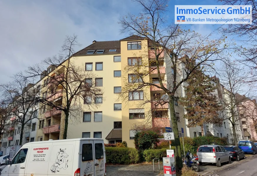 Titelbild - Wohnung kaufen in Nürnberg - Schöne, gepflegte 2,5-Zimmer-Eigentumswohnung mit Balkon am Rennweg
