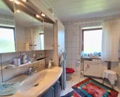 Badezimmer EG