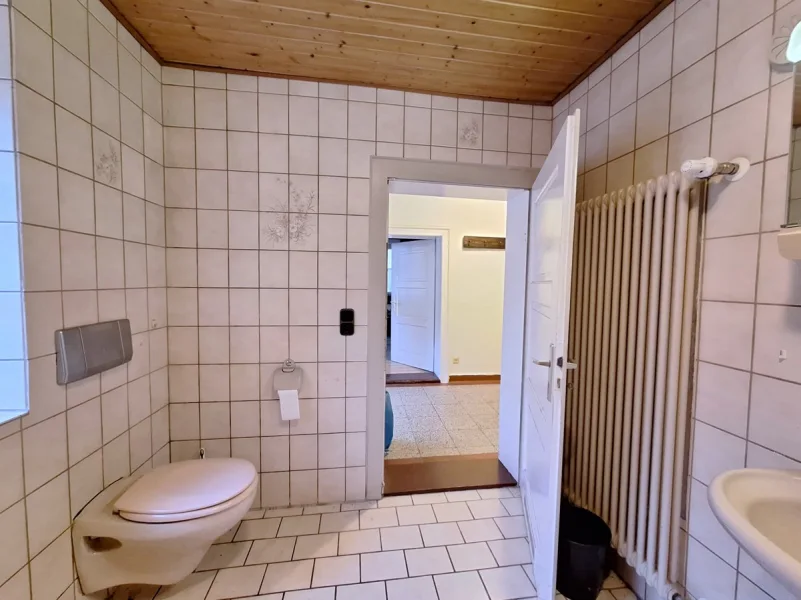 Badezimmer EG