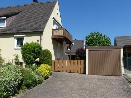 - Haus kaufen in Heilsbronn - Doppelhaushälfte in Heilsbronn!