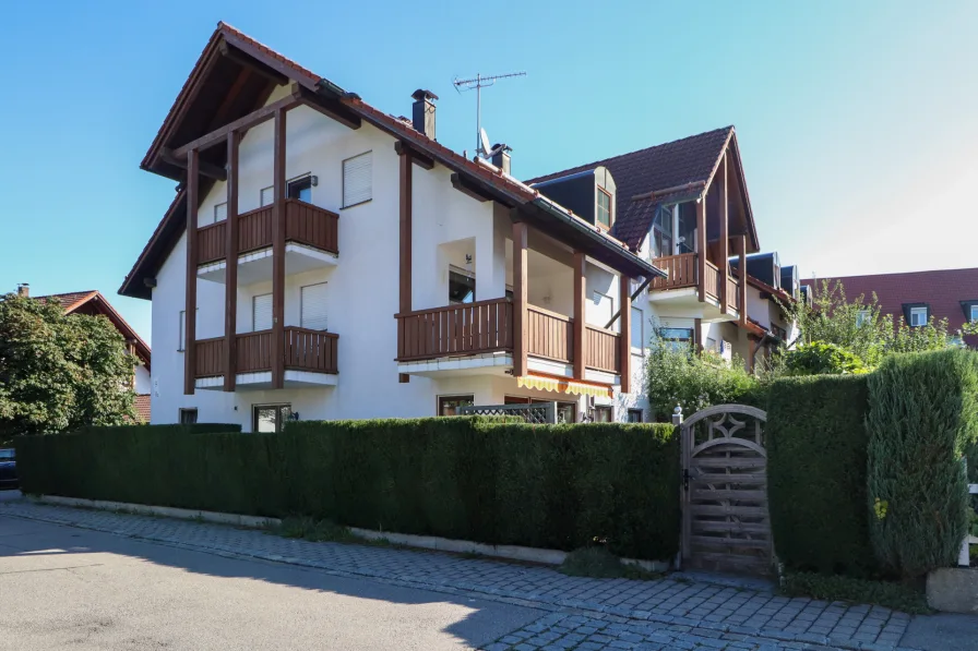 Außenansicht - Wohnung kaufen in Schongau - Kapitalanleger aufgepasst: 3-Zimmer-Erdgeschosswohnung inkl. Garage mit bester Rendite in Schongau!