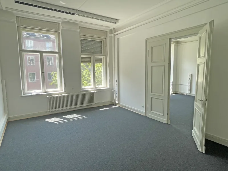 Bürofläche 2. OG - Büro/Praxis mieten in Augsburg - Zwischen Bahnhof und Kö - historische Räume