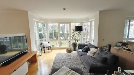 Wohnzimmer - Wohnung mieten in München - ...mit Gartenanteil