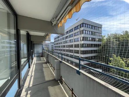 Süd-Ost-Balkon - Wohnung kaufen in München - Erbbaurecht - provisionsfrei für den Käufer! freie, große 3-Zi. Whg., Au/Haidhausen/Nh. S-Bahn