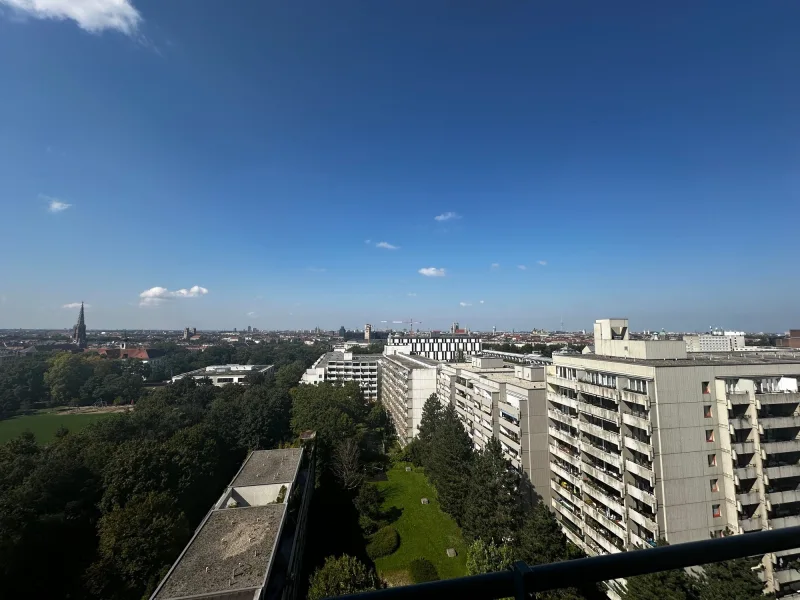 Ausblick - Wohnung kaufen in München - Erbbaurecht - vermietetes Apartment mit Blick herrl. über München in Haidhausen/AU