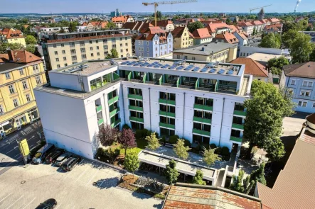 von oben betrachtet - Wohnung kaufen in Landshut , Isar - Modernes Studenten Apartement mit Sorglospaket in citynaher Lage