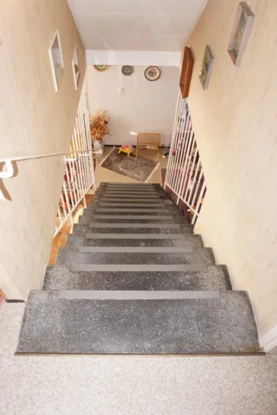 Treppe zum OG