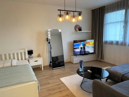 Wohn-, Schlafraum - Wohnung mieten in Nürnberg - Direkt am Stadtpark: Schön renovierte 1 Zi. Wohnung / Wohnung mieten