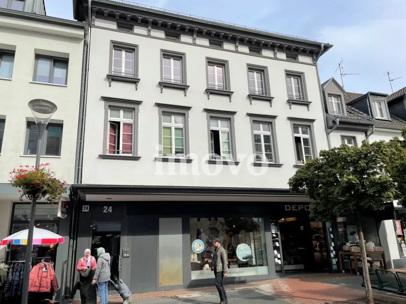 Außenansicht - Wohnung mieten in Hilden - Charmantes Wohnen mitten in der Hildener Fußgängerzone! Fußläufiges Shopping garantiert.