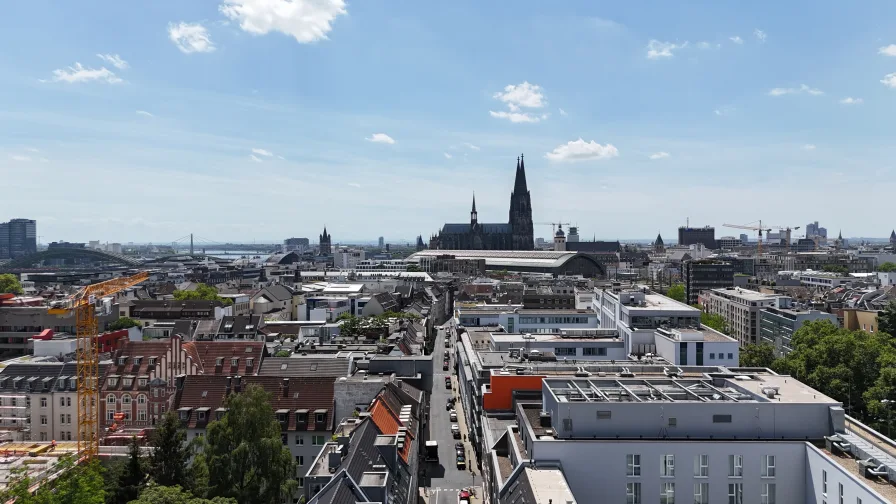 ⬆️ Kölner Dom / Hauptbahnhof