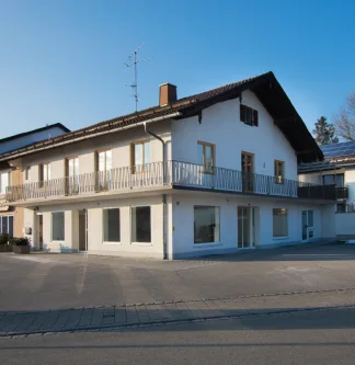 Außenansicht - Wohnung mieten in Feldkirchen-Westerham - Helle & geräumige 3,5-Zimmer-Wohnung - Ihr neues Zuhause wartet!