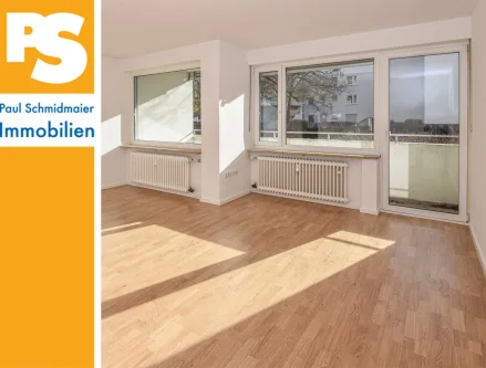 Wohnzimmer - Wohnung kaufen in München - Sonne pur! Toll geschnittene Südbalkon-Wohnung zum Einziehen oder vermieten in Englschalking