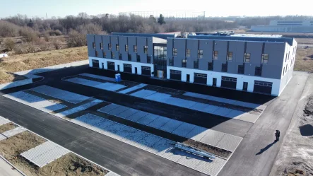 Baufortschritt - Halle/Lager/Produktion mieten in Gablingen - Neubau in Gablingen: 166 m² Lager-/Werkstattflächen mit 141 m² Büroflächen