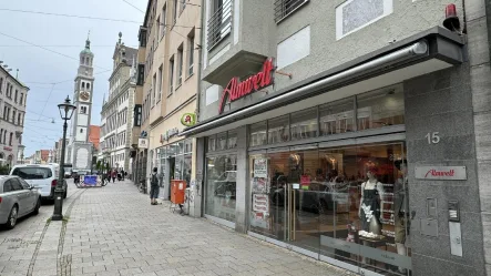 Aussenansicht - Laden/Einzelhandel mieten in Augsburg - Ladengeschäft mit 348 m² Nfl. in der Maximilianstraße, nahe Rathausplatz