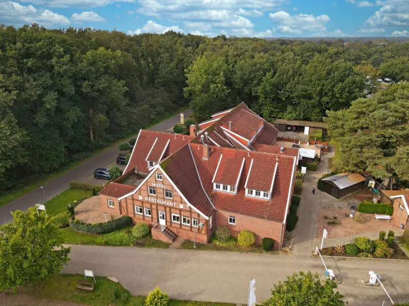 Hotel & Restaurant - Gastgewerbe/Hotel kaufen in Lathen - Dreifach-Geschäftschance: Traumhafter CAMPING- und WOHNMOBIL-PLATZ mit HOTEL & RESTAURANT im EMSLAND