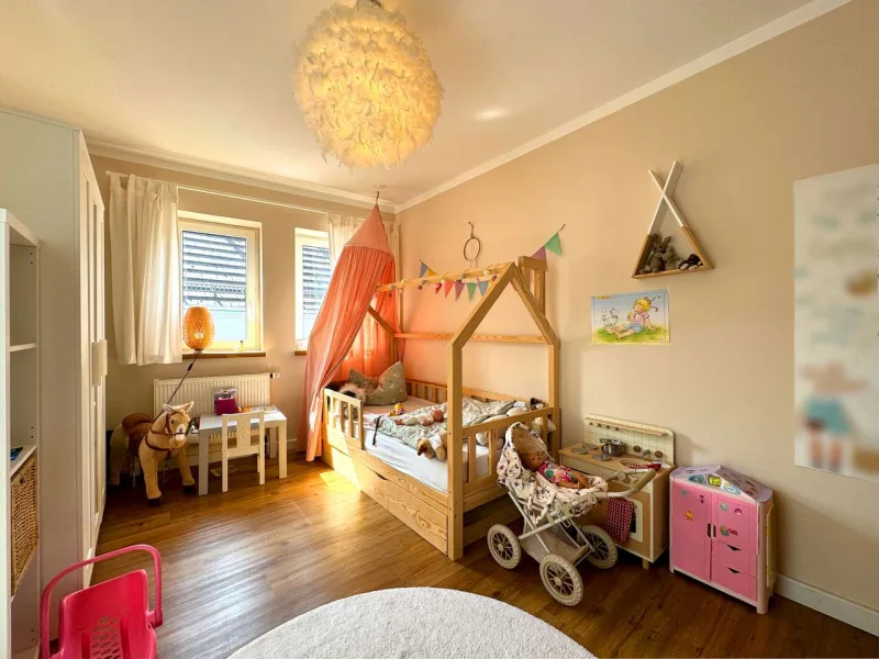 Kinderzimmer (unten)