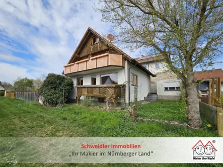 Außenansicht Bild 1 - Haus kaufen in Leinburg - Preis-/Leistungs-Sieger! Freistehendes EFH mit Doppelgarage in ruhiger Lage von Leinburg