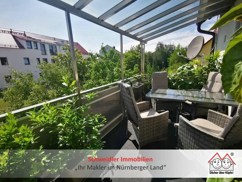Balkon - Wohnung kaufen in Hersbruck - Rarität: 5-Zimmer-Wohnung mit Balkon & Garten auf zwei Ebenen in Hersbruck
