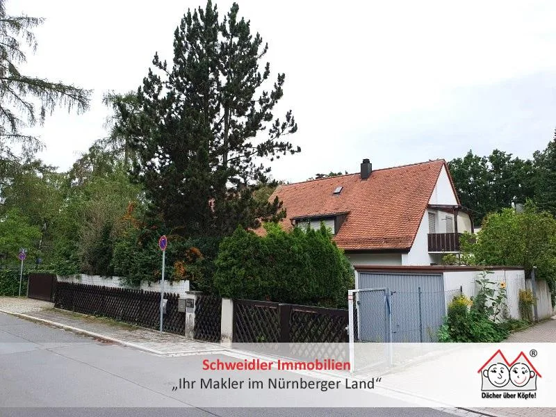 Außenansicht Bild 1 - Grundstück kaufen in Nürnberg - Lage, Lage, Lage! Top Bauplatz mit Abriss in bevorzugter Lage von Nürnberg-Erlenstegen