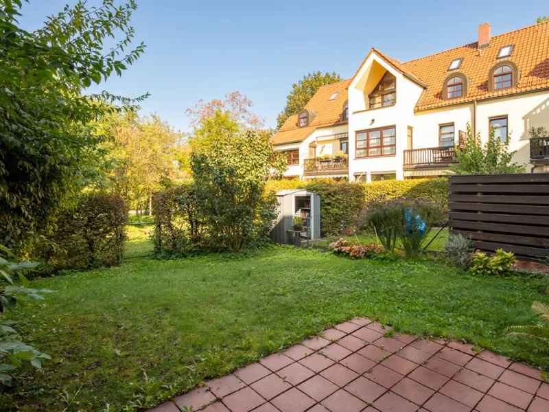 Terrasse und Garten