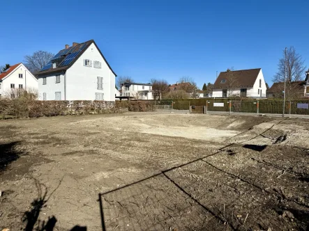 Blick Richtung Nord- Westen - Grundstück kaufen in Rosenheim - *Erbpacht* Kleines Einfamilienhaus- Grundstück in begehrter Lage von Rosenheim/ Stocket