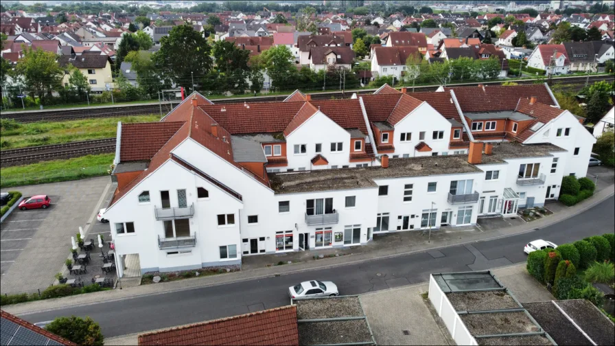Außenansicht - Wohnung kaufen in Mainaschaff - *M19*Gemütlich und Geräumig: 2,5-Zimmer-Wohnung mit Süd-Terrasse