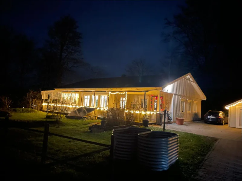 So schön beleuchtet - Haus kaufen in Partenstein - Skandinavischer Charme und Traumblick - Leben, wo andere Urlaub machen