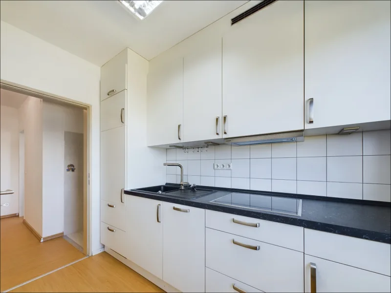 Küche - Wohnung kaufen in Mainaschaff - Charmante 2-Zimmer Wohnung mit Garage in Mainaschaff