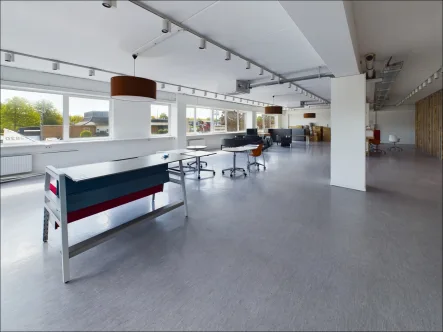 Büro - Halle/Lager/Produktion mieten in Kleinostheim - Provisionsfrei: 745 m² Lager- oder Bürofläche zur Verfügung