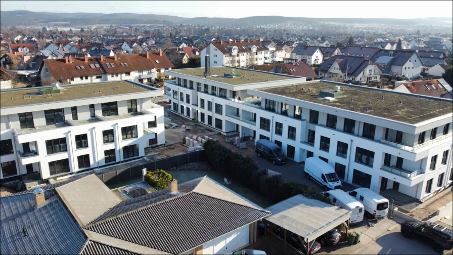 Außenansicht - Wohnung kaufen in Niedernberg - 3-Zimmer Erdgeschosswohnung mit Gartenanteil