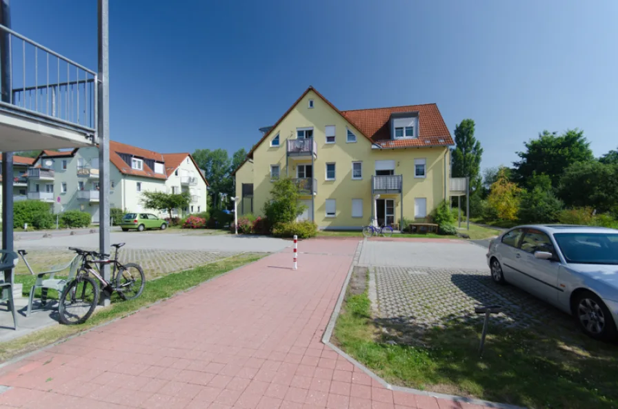  - Wohnung kaufen in Weiden - KAPITALANLEGER AUFGEPASST! SCHÖNES 1-ZIMMER-APARTMENT MIT TERRASSE