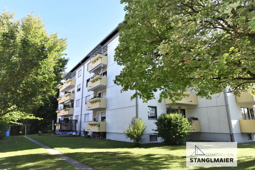 Hausansicht - Wohnung kaufen in Freising / Lerchenfeld - Äußerst gepflegte 3-Zimmer-Eigentumswohnung