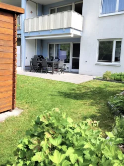 Ansicht - Wohnung kaufen in Markt Schwaben - 4-Zimmer-Erdgeschosswohnung m. Garten, Einbauküche zzgl. Tiefgaragenstellplatz