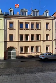 Ex 1 Straßenansicht - Zinshaus/Renditeobjekt kaufen in Nürnberg - Mehrfamilienhaus mit Charme und  Entwicklungsmöglichkeiten, in begehrter, zentraler Lage