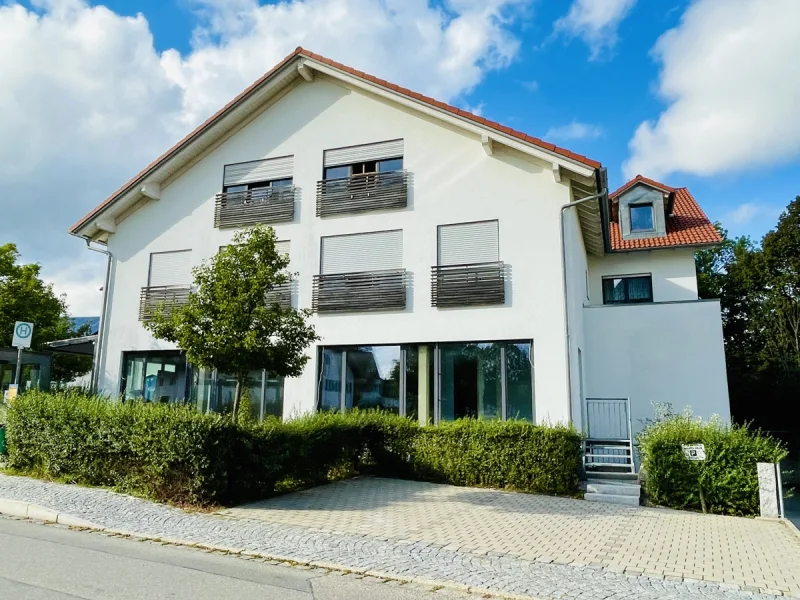 Ansicht Süd - Wohnung mieten in Kaufbeuren - Erstbeszug 3 Zimmerwohnung mit eigener Terrasse in Oberbeuren