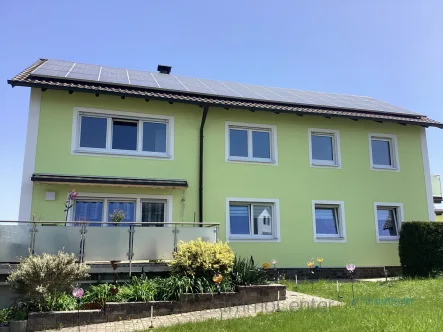 Das Haus - Haus kaufen in Kümmersbruck - Kümmersbruck - Bestens gelegen und gepflegt -           Das Mehrfamilienhaus für Sie
