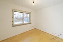 13195 Büro / Gast  EG