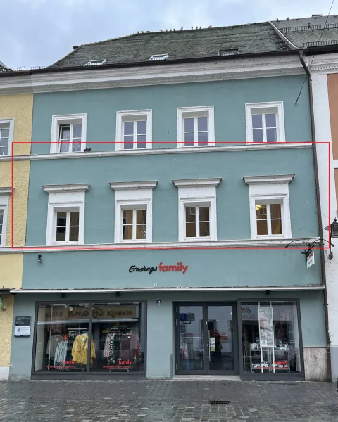 Büro - Praxis außen - Büro/Praxis mieten in Vilshofen - Optimal ausgestattete Büro-/Praxisimmobilie direkt am Stadtplatz von Vilshofen