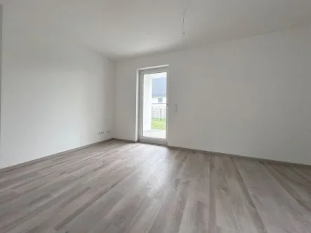 Bild/Grundriss 1 - Wohnung kaufen in Schwandorf - 22_EI6688c Barrierefreie 4-Zimmer-Neubauwohnung mit Südbalkon / bei Schwandorf