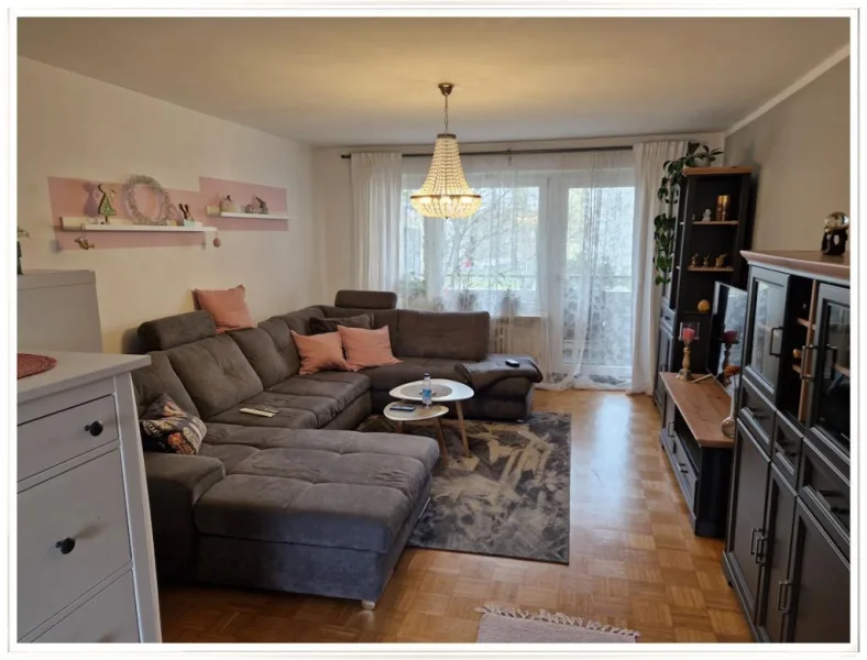 Wohnen mit Essen ca. 30 m² - Wohnung kaufen in Puchheim - Geräumige 3-Zimmer-Wohnung in zentraler Lage von 82178 Puchheim, solide vermietet
