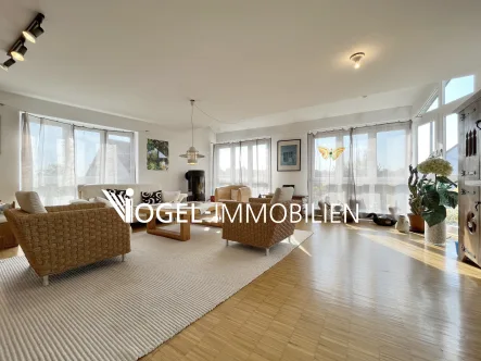 Titelbild - Haus kaufen in Würzburg - Reiheneckhaus in ruhiger Nachbarschaft!