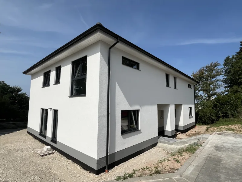  - Haus kaufen in Gremsdorf - Doppelhaushälfte - Neubau - bezugsfertig!